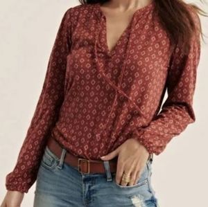 NWOT Lucky Brand peasant top